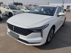 奔腾B70 2025款 龙耀版 1.5T 欢享型