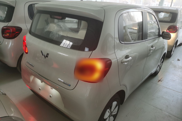 五菱汽车 宏光MINIEV 2025款 四门版 进阶款车身外观7