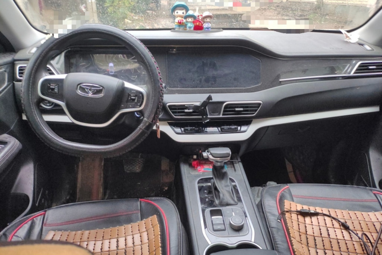 凯翼 炫界 2021款 1.5L CVT优享版中控内饰7002