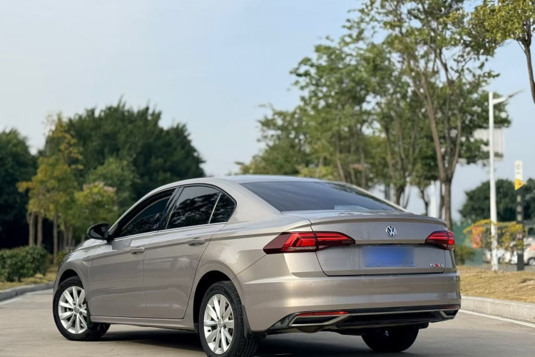 大众 宝来 2019款 改款 1.5L 自动精英型 国V车身外观6005