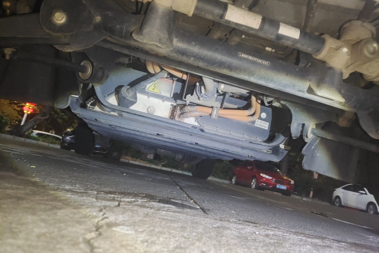 金杯 新海狮EV 2023款 舒适型局部细节9008