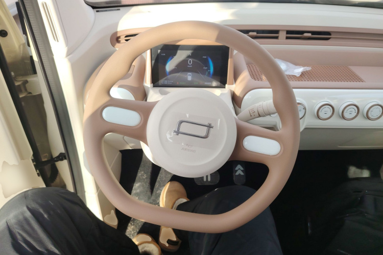 奔腾小马 2026款 222km 萌趣马 Plus中控内饰13