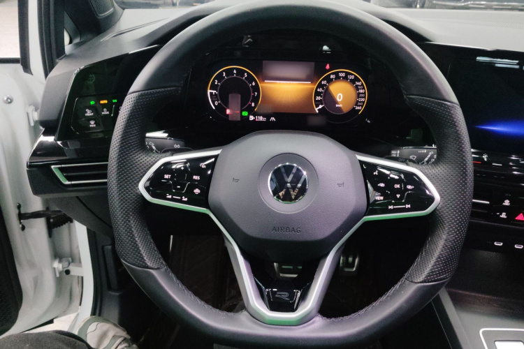 大众 高尔夫 2023款 改款 280TSI DSG R-Line Lite中控内饰13