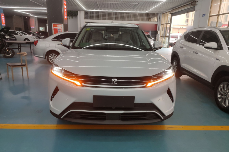 比亚迪 元UP 2025款 智驾版 401KM 活力版车身外观6001