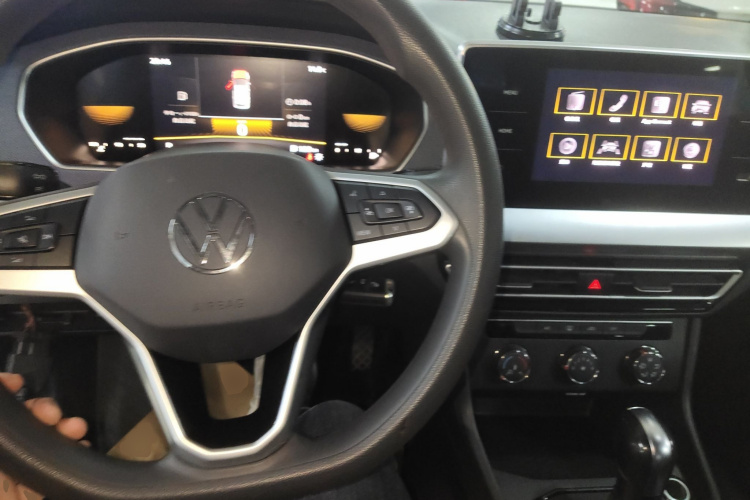 大众 朗逸 2023款 1.5L 自动得逸版中控内饰7002