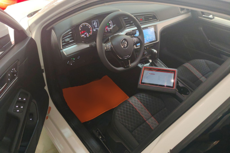 大众 凌渡 2019款 230TSI DSG风尚版 国VI中控内饰20