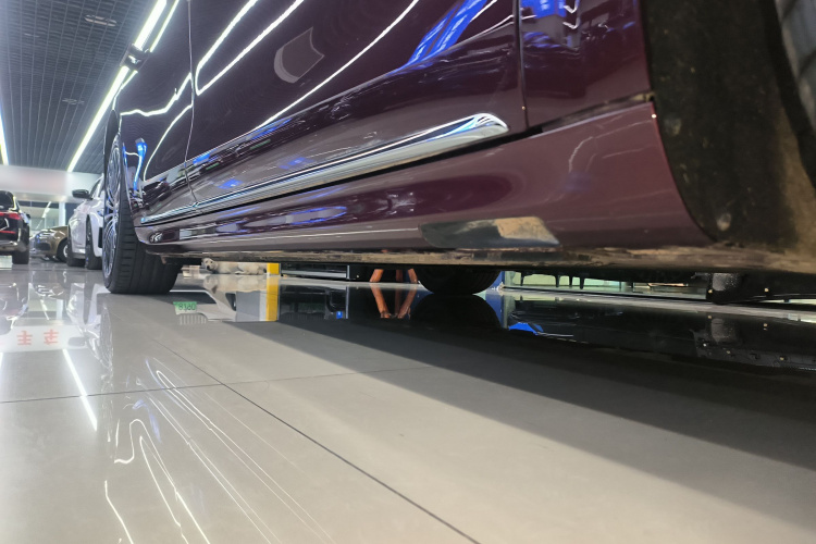 鸿蒙智行 享界S9 2025款 增程 Ultra局部细节9001