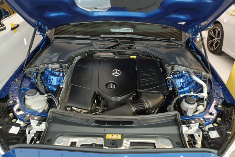 奔驰C级 2023款 改款 C 260 L 运动版局部细节24