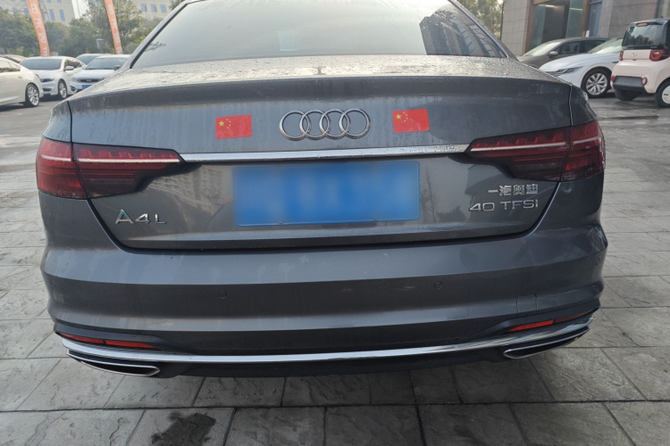 奥迪A4L 2022款 40 TFSI 时尚致雅型车身外观6