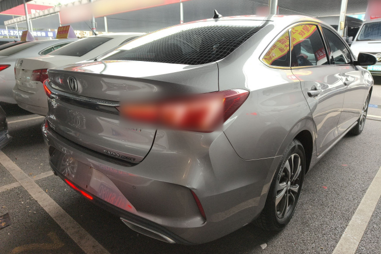 长安 逸动 2020款 PLUS 蓝鲸NE 1.4T GDI DCT尊贵型车身外观6005