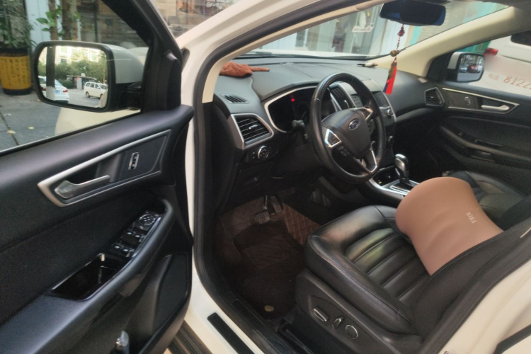 福特 锐界 2017款 EcoBoost 245 两驱铂锐型 5座中控内饰7003