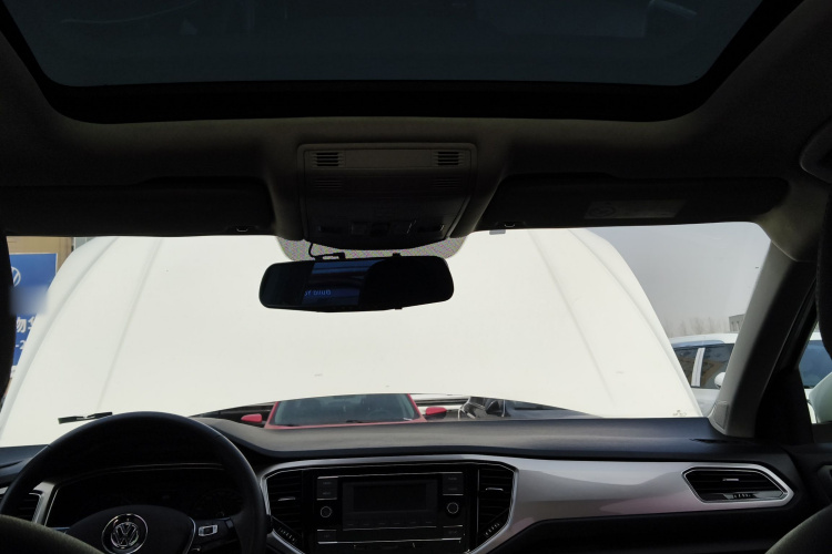 大众 T-ROC探歌 2018款 230TSI DSG两驱进取型 国V局部细节22