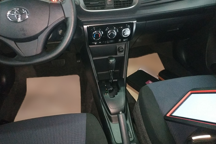 丰田 YARiS L 致享 2020款 1.5L CVT领先版局部细节18