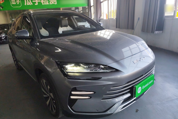 比亚迪 宋PLUS新能源 2023款 冠军版 DM-i 110KM 旗舰型车身外观6002