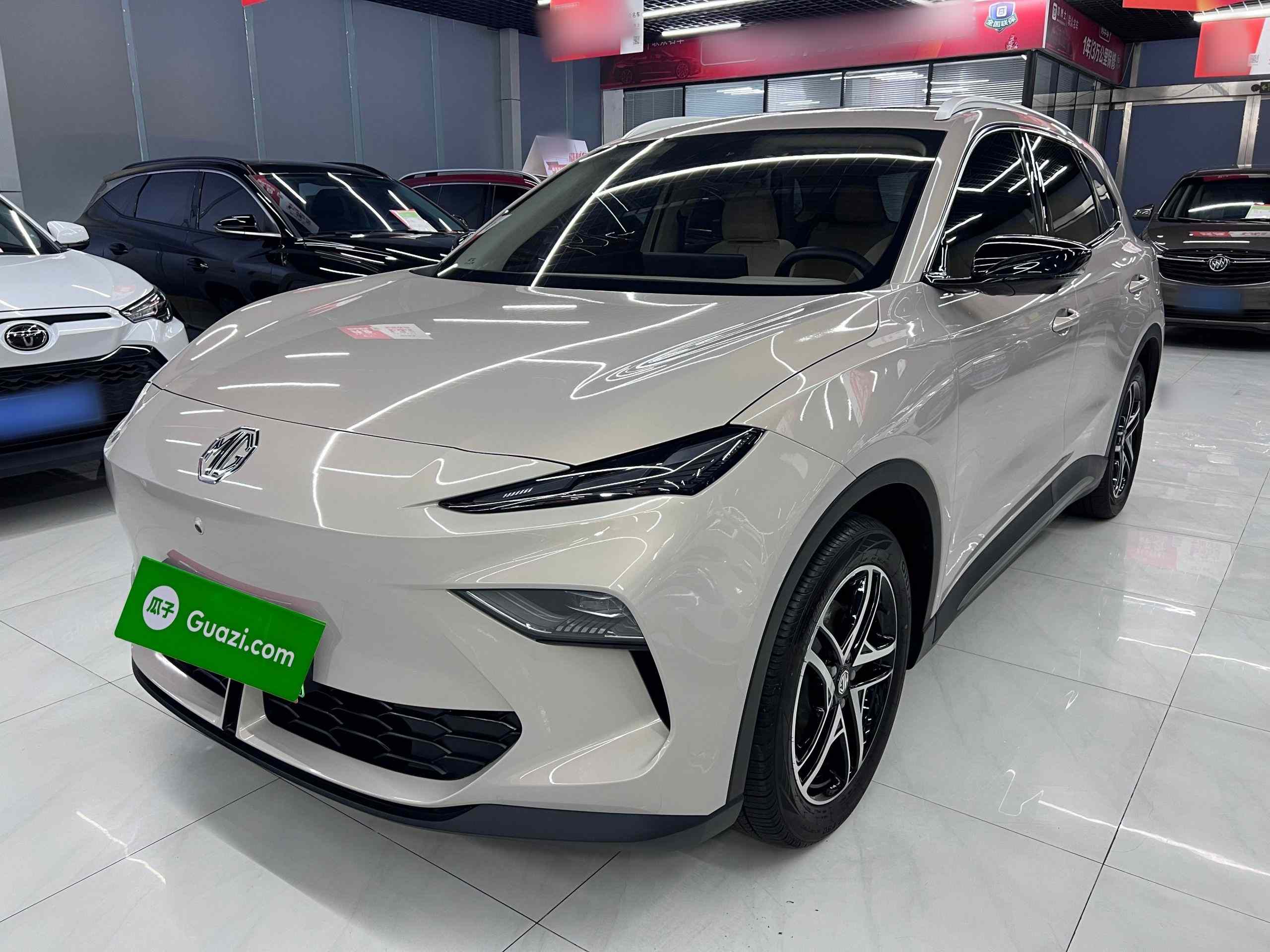 名爵 MG ES5 2025款 515plus 后驱版(1)