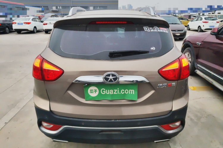 江汽集团 瑞风S3 2016款 1.5L CVT豪华型车身外观6