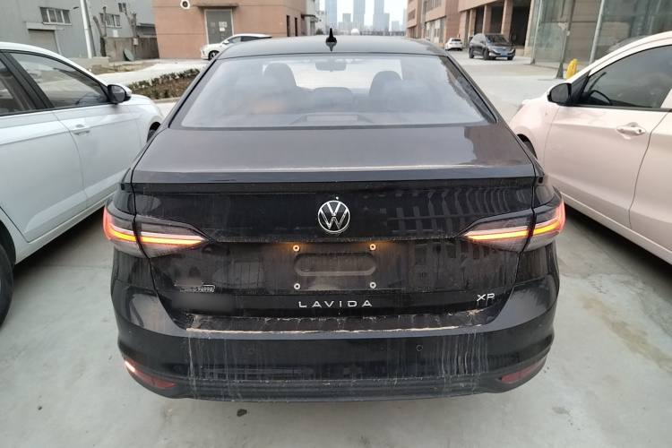 大众 朗逸 2023款 新锐 1.5L 自动新逸版车身外观6