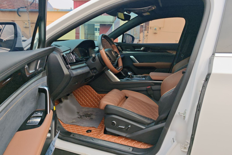 比亚迪 唐新能源 2021款 DM 2.0T 四驱高性能版创世旗舰型中控内饰7001