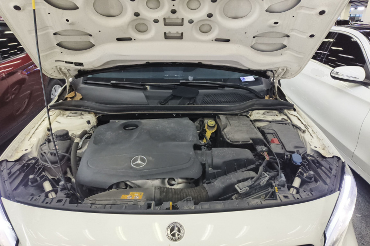 奔驰GLA 2019款 GLA 200 动感型局部细节24