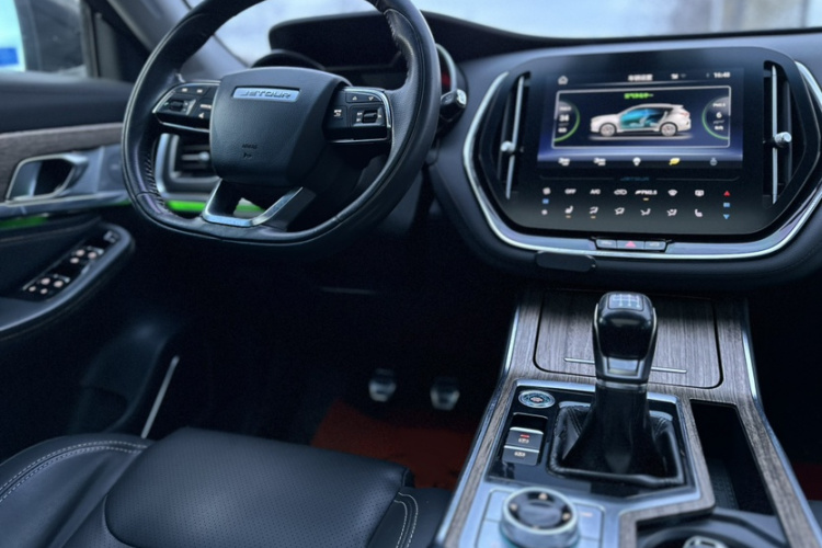 捷途X70 2020款 1.5T 手动尊行版 5座局部细节13