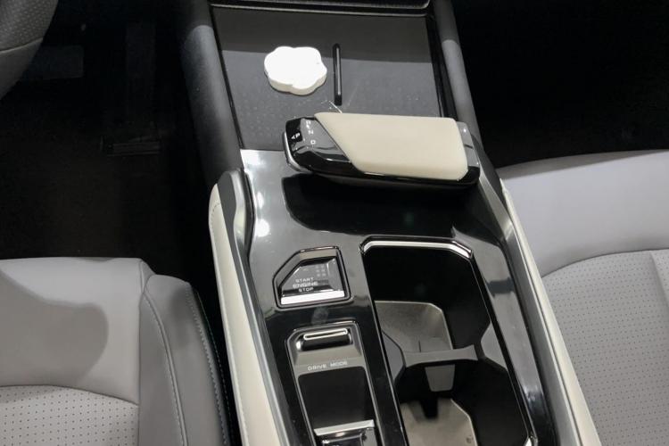 长安UNI-T 2023款 第二代 1.5T 尊贵型局部细节18