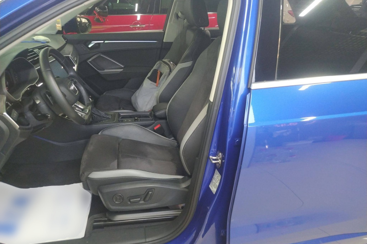 奥迪Q3 2019款 40 TFSI 时尚动感型局部细节19