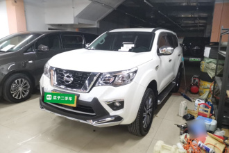 日产 途达 2020款 2.5L XL Upper 4WD 自动四驱豪华版