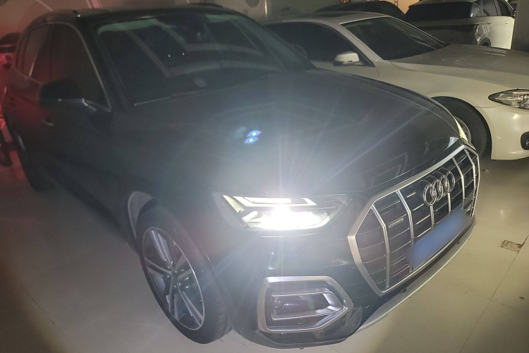 奥迪Q5L 2022款 45T 豪华致雅型车身外观6002