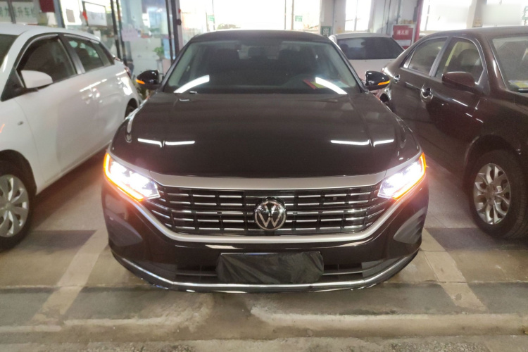 大众 帕萨特 2024款 280TSI 商务版车身外观2