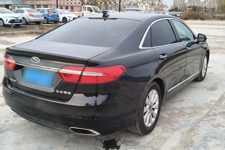 福特 金牛座 2016款 EcoBoost 180 豪华型车身外观7