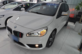 宝马2系旅行车 2016款 218i 运动设计套装