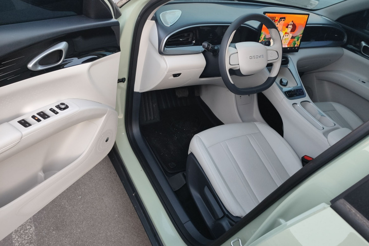 吉利银河 星愿 2025款 410km 自由版中控内饰7003