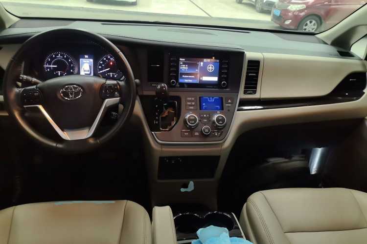 丰田Sienna（平行进口） 中控内饰7002