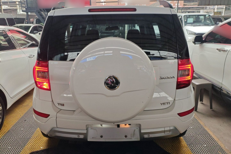 斯柯达 Yeti 2014款 1.4TSI DSG极地版车身外观6