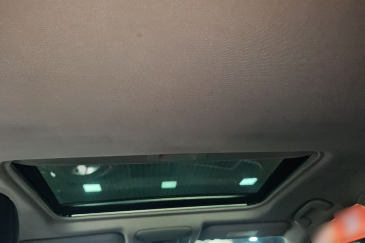 丰田 威兰达 2020款 2.0L CVT两驱豪华版中控内饰22