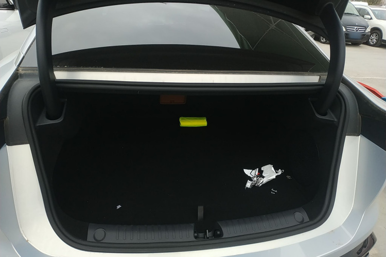 比亚迪 汉L 2025款 EV 四驱激光雷达旗舰型局部细节23