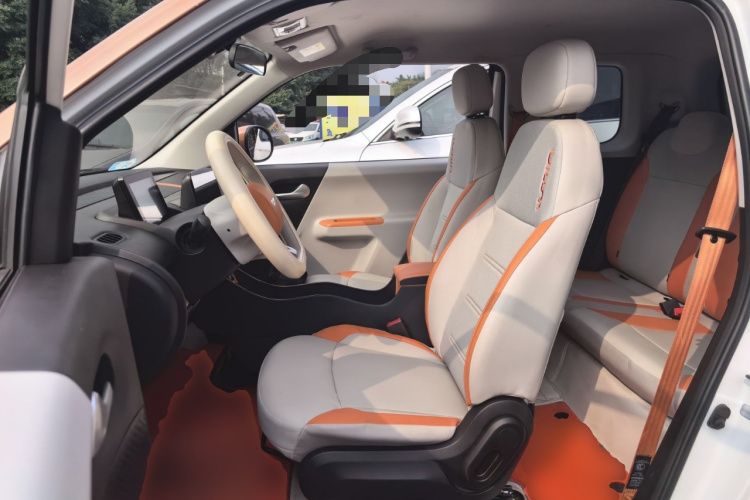 长安启源 长安Lumin 2023款 301km 蜜沁款中控内饰19