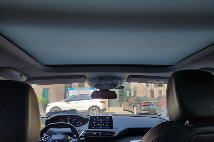 标致4008 2017款 350THP 豪华版中控内饰22