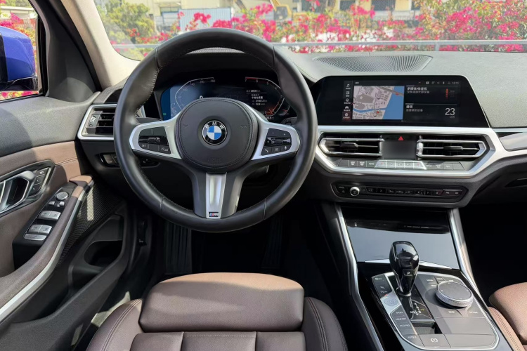 宝马3系 2020款 320Li M运动套装中控内饰7005