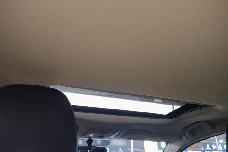 广汽传祺 传祺GA6 2019款 270T 自动豪华版中控内饰22