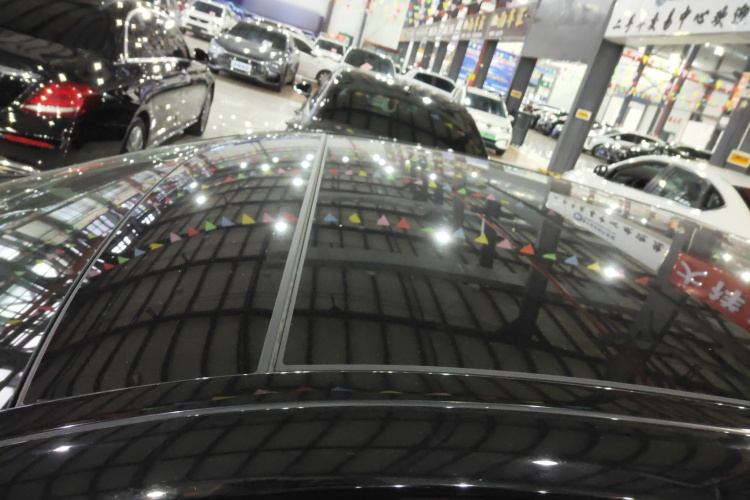 奔驰E级 2018款 E 200 L 运动型局部细节57