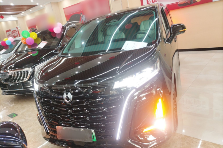 腾势D9 2022款 DM-i 1040 尊贵型车身外观6001