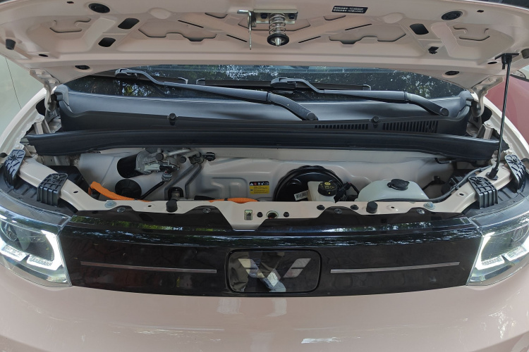 五菱汽车 宏光MINIEV 2022款 马卡龙臻享款 磷酸铁锂机舱底盘24