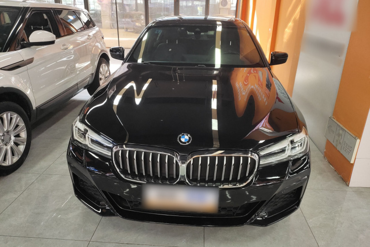 宝马5系 2021款 525Li M运动套装车身外观2