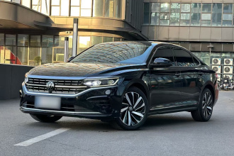 大众 帕萨特 2023款 改款 330TSI 豪华版