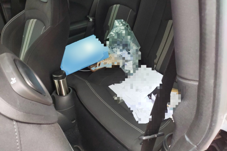 MINI 2022款 1.5T COOPER 黑标特别版中控内饰21