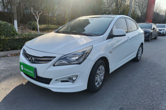 现代 瑞纳 2014款 1.4L 手动智能型GLS