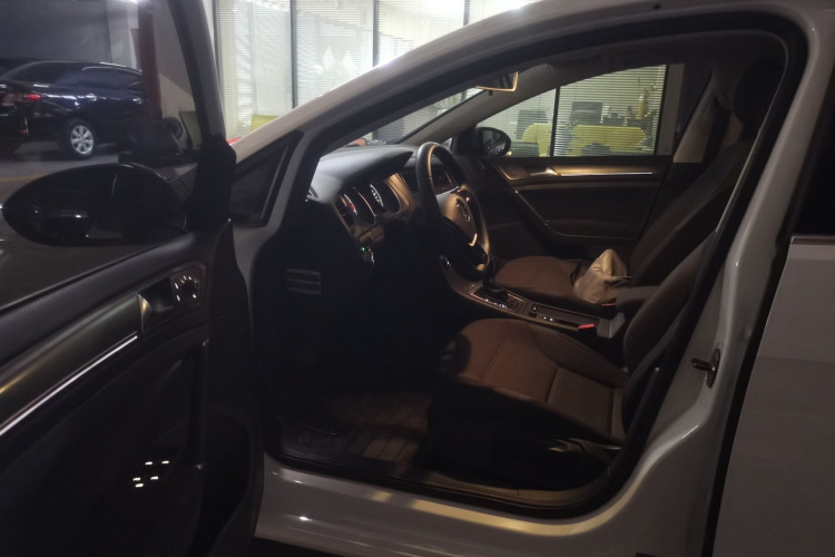 大众 高尔夫 2014款 1.4TSI 自动舒适型中控内饰20