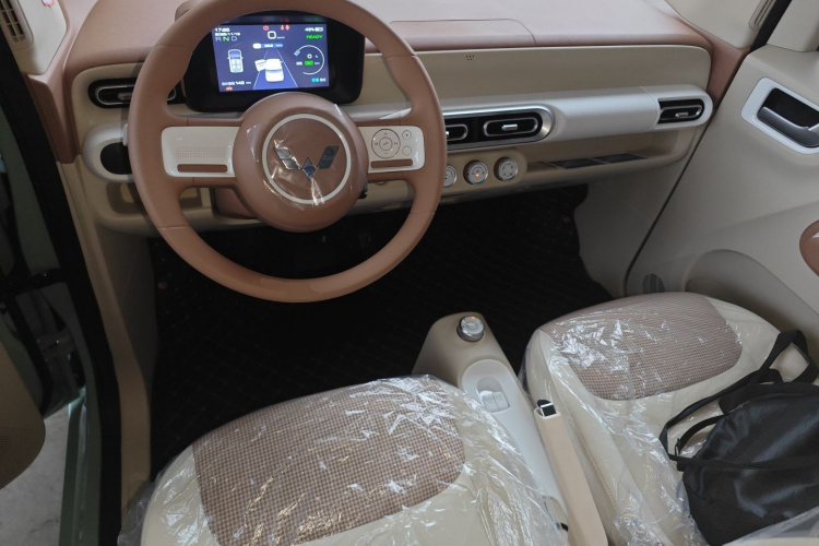 五菱汽车 宏光MINIEV 2024款 第三代 215km 青春版中控内饰12