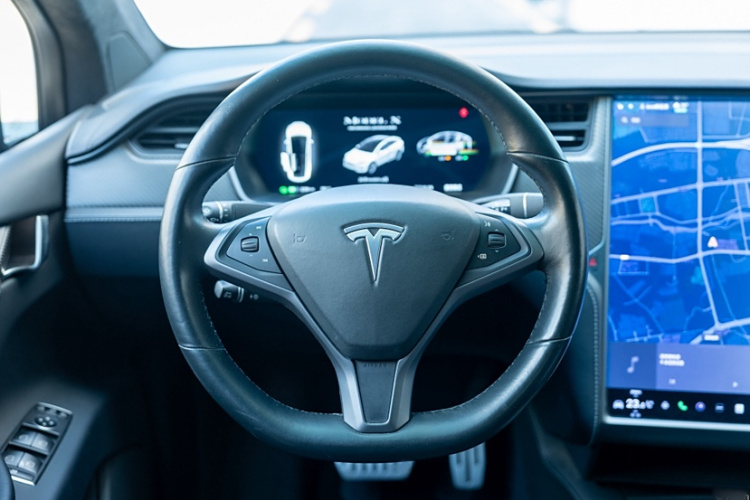 特斯拉 Model X 2019款 Performance 高性能版车身外观6010